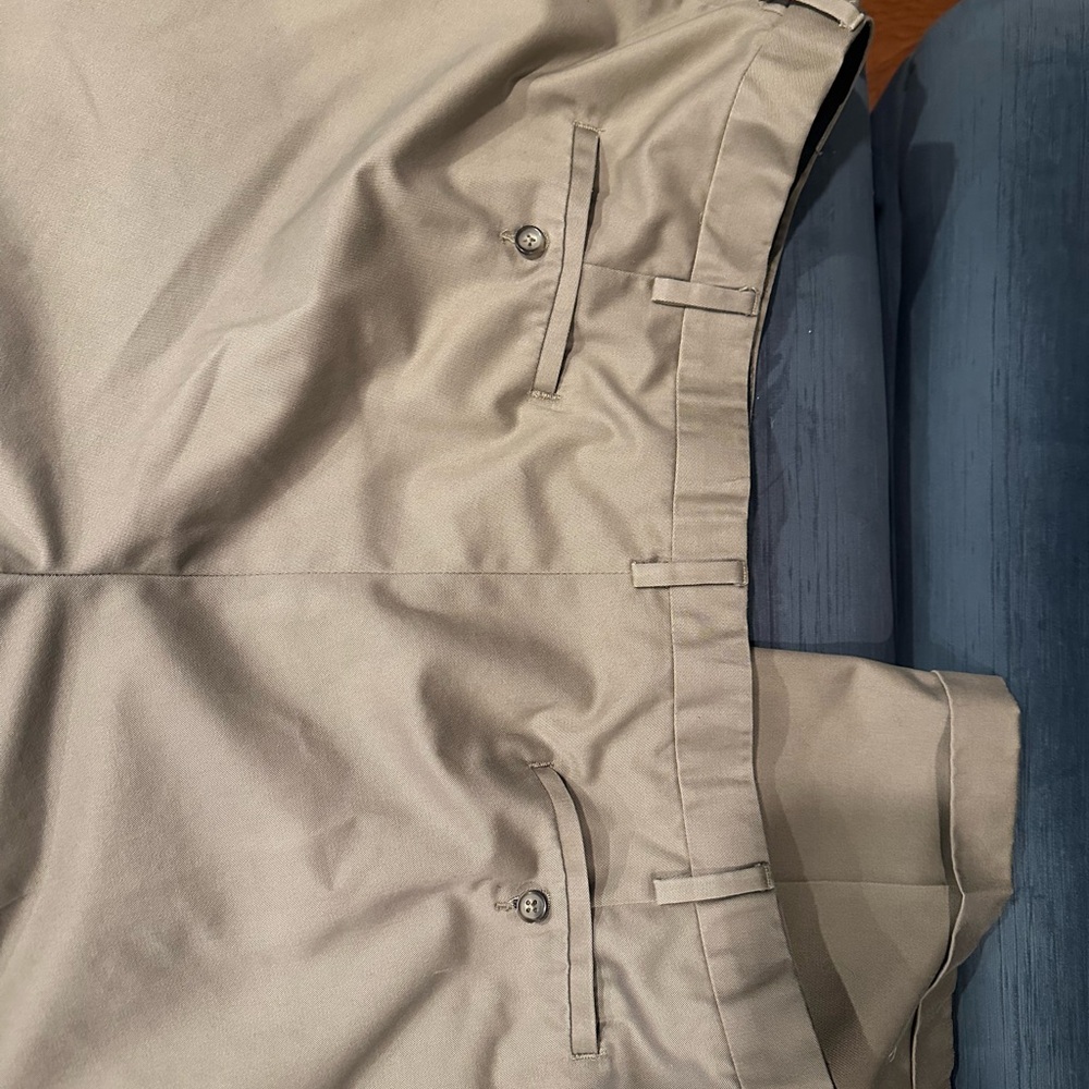 Croft and Barrow tan Men's Pants - Picture 5 of 10